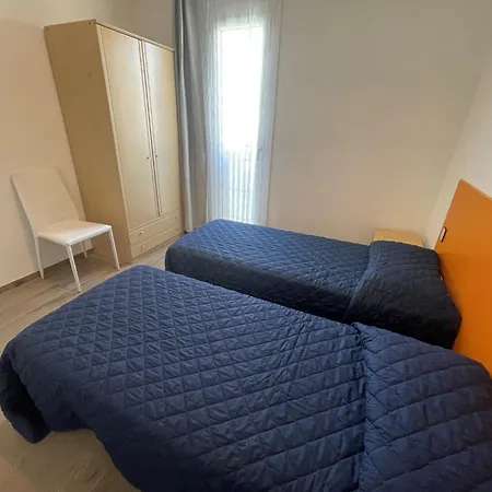 Sunny Family Steps From The